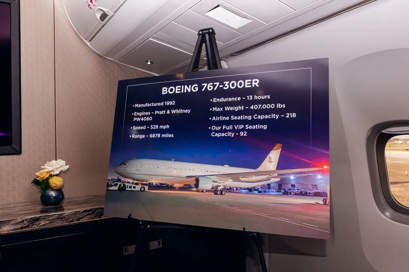 Houston Rockets 767 board