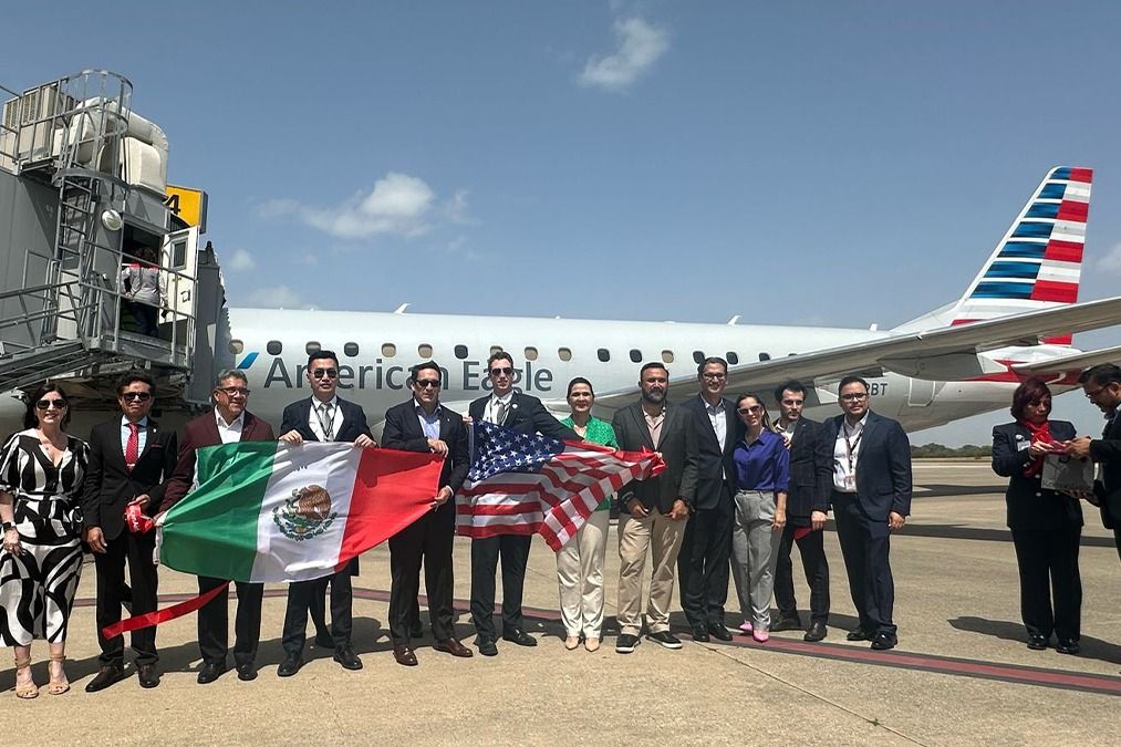 American Eagle Embraer E175