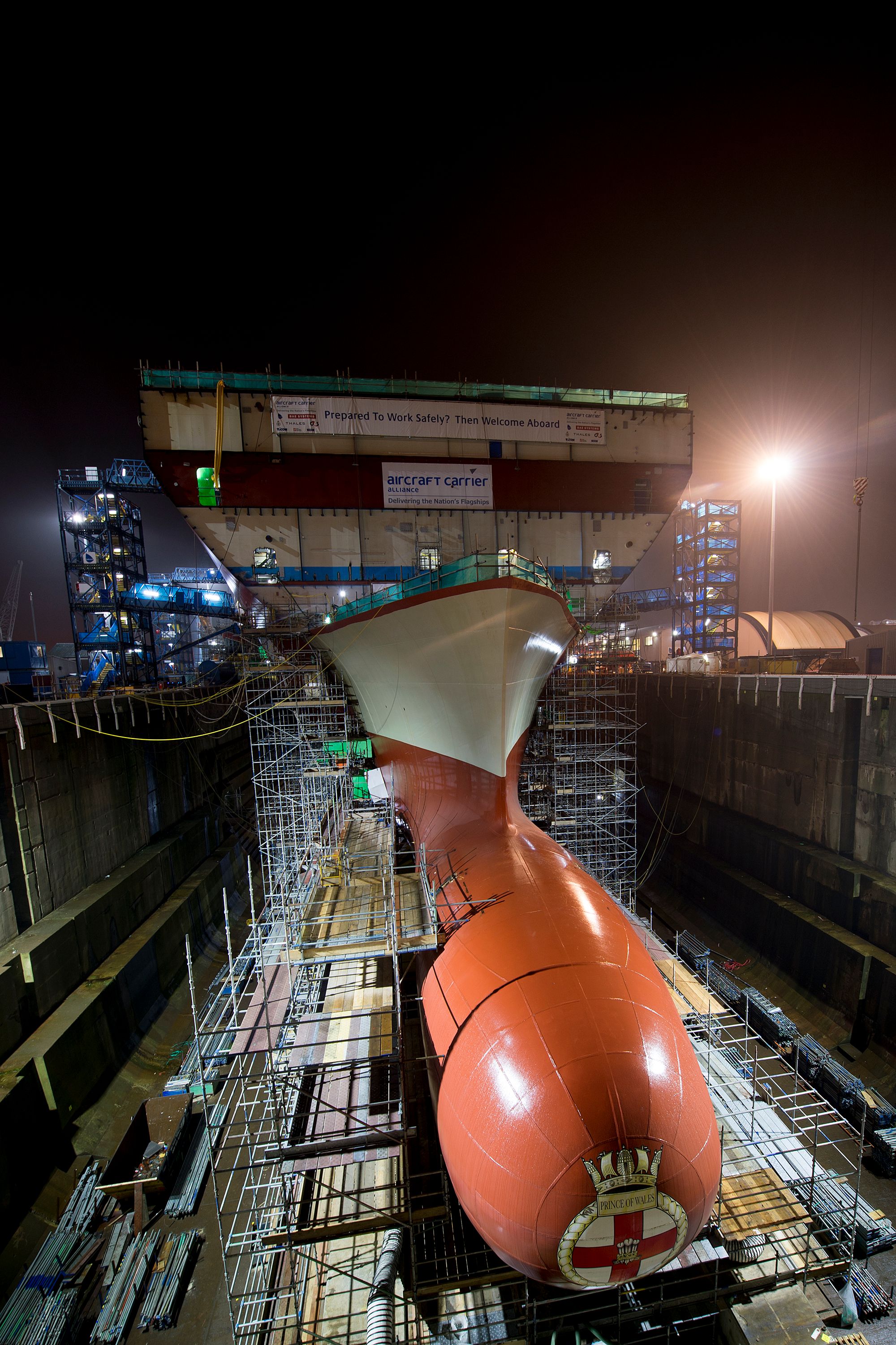 Hms_prince_of_wales_bow_1_december_2014
