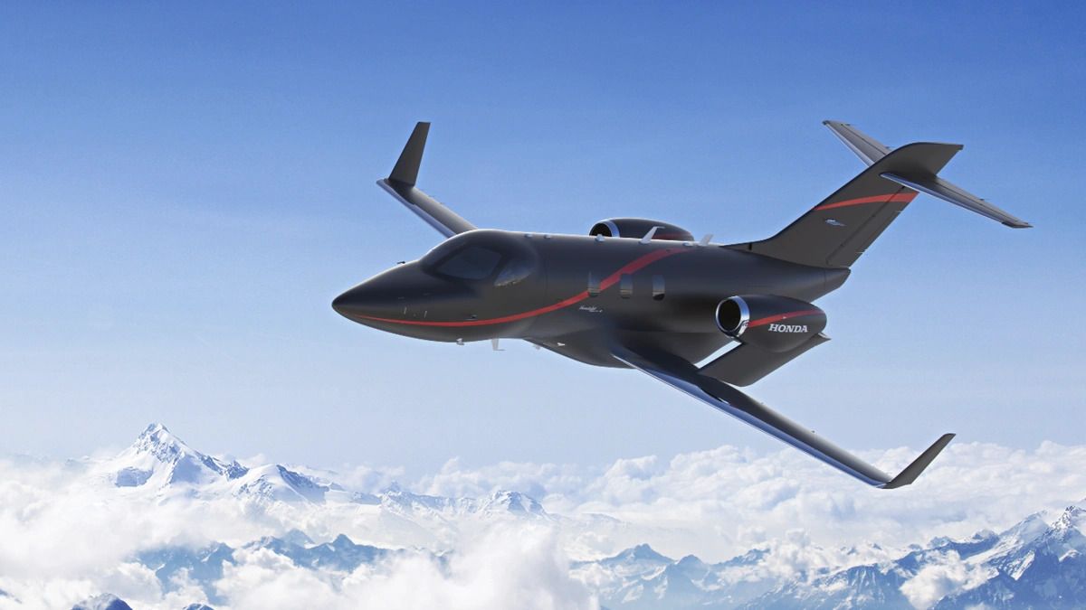 HondaJet Echelon in flight render