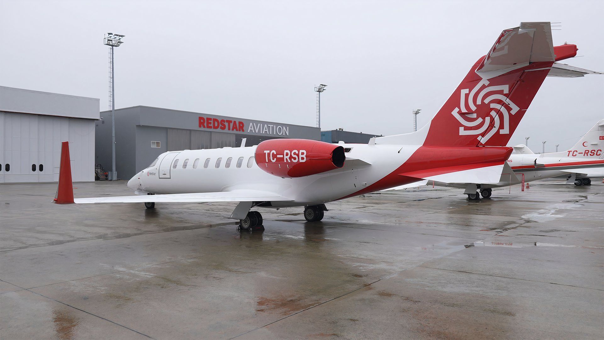 learjet_45_xr_redstar_2