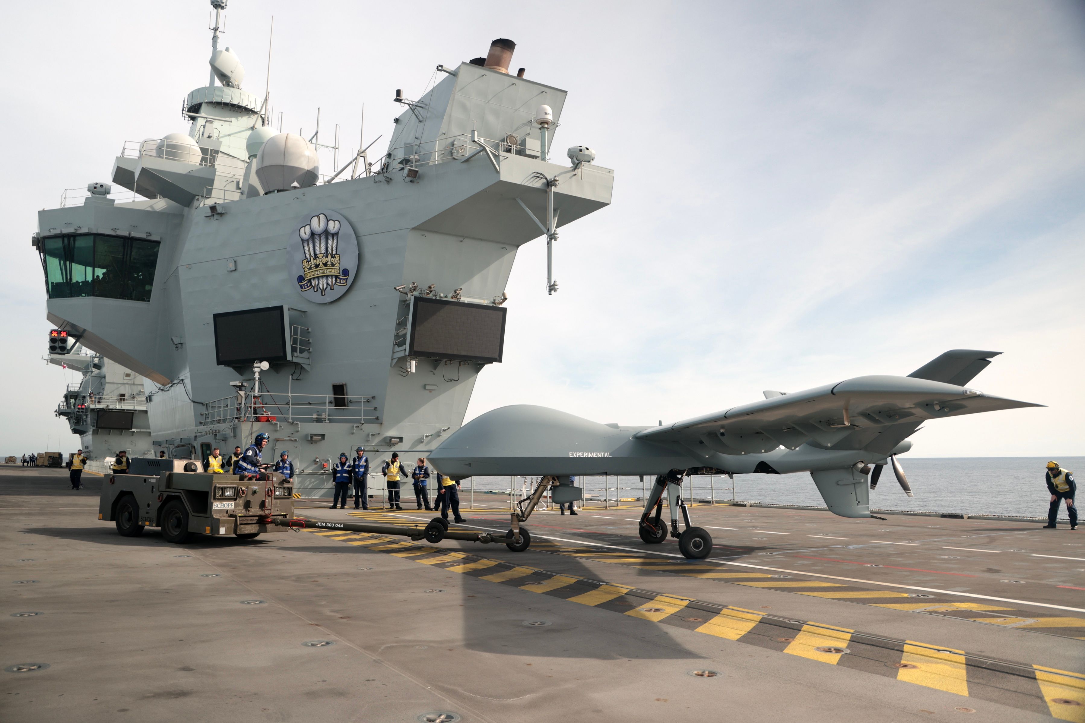 Mojave_UAV_HMS_PRINCE_OF_wales