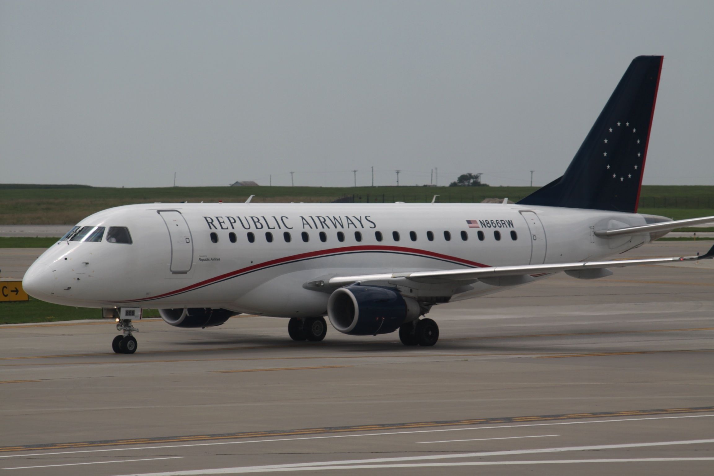 N866RW Embraer 170 Republic Airways