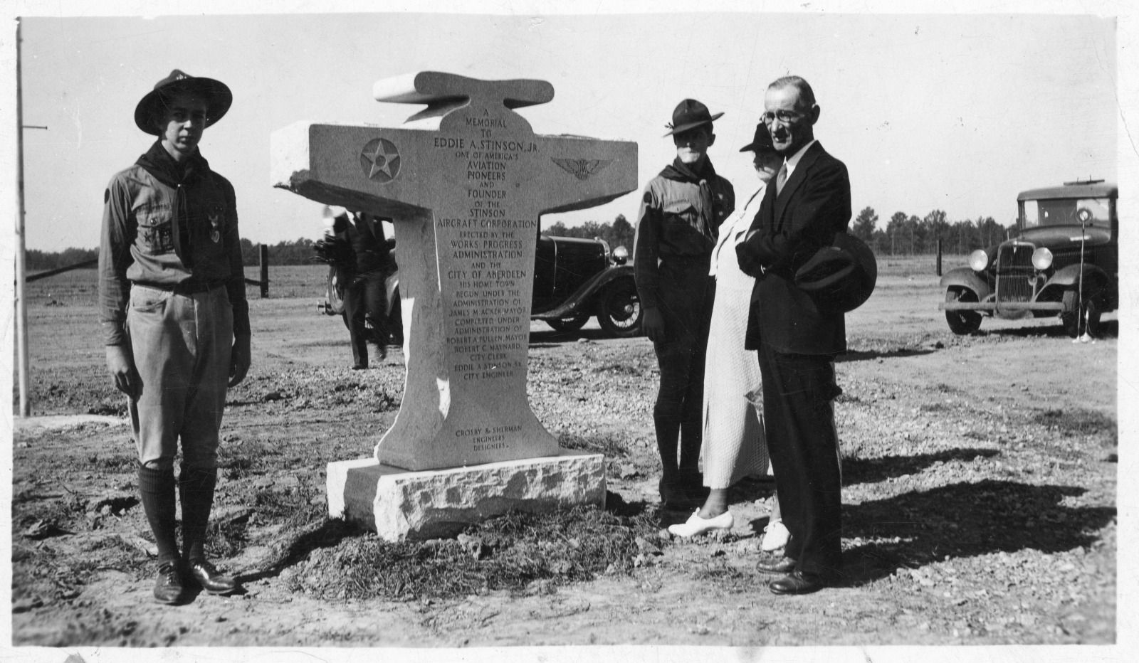 Sc10242_008_sc_10242_stinson_collect_image _-__ mr_stinson, _Mrs_shell, _don_valheart, _Airport __ (53782187446)