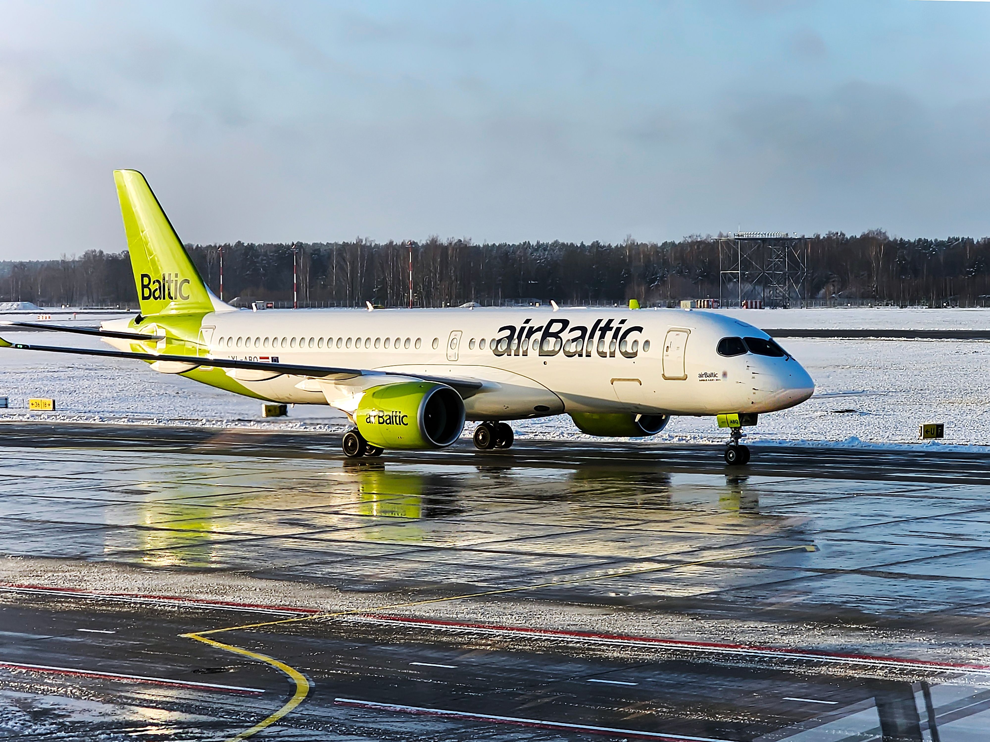 A220 Airbaltic A220 in Riga