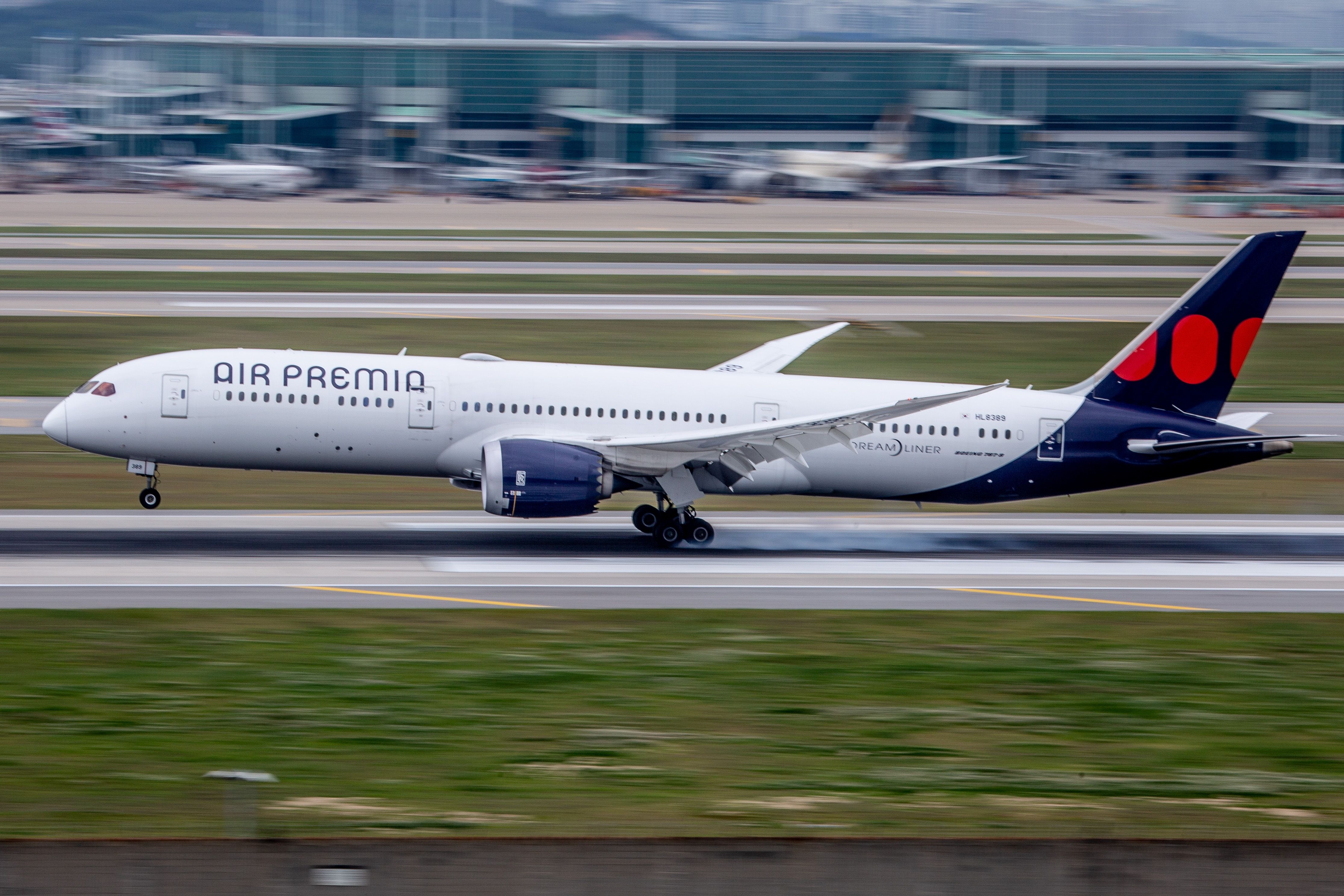 Air Premia 787 Landing in Seoul