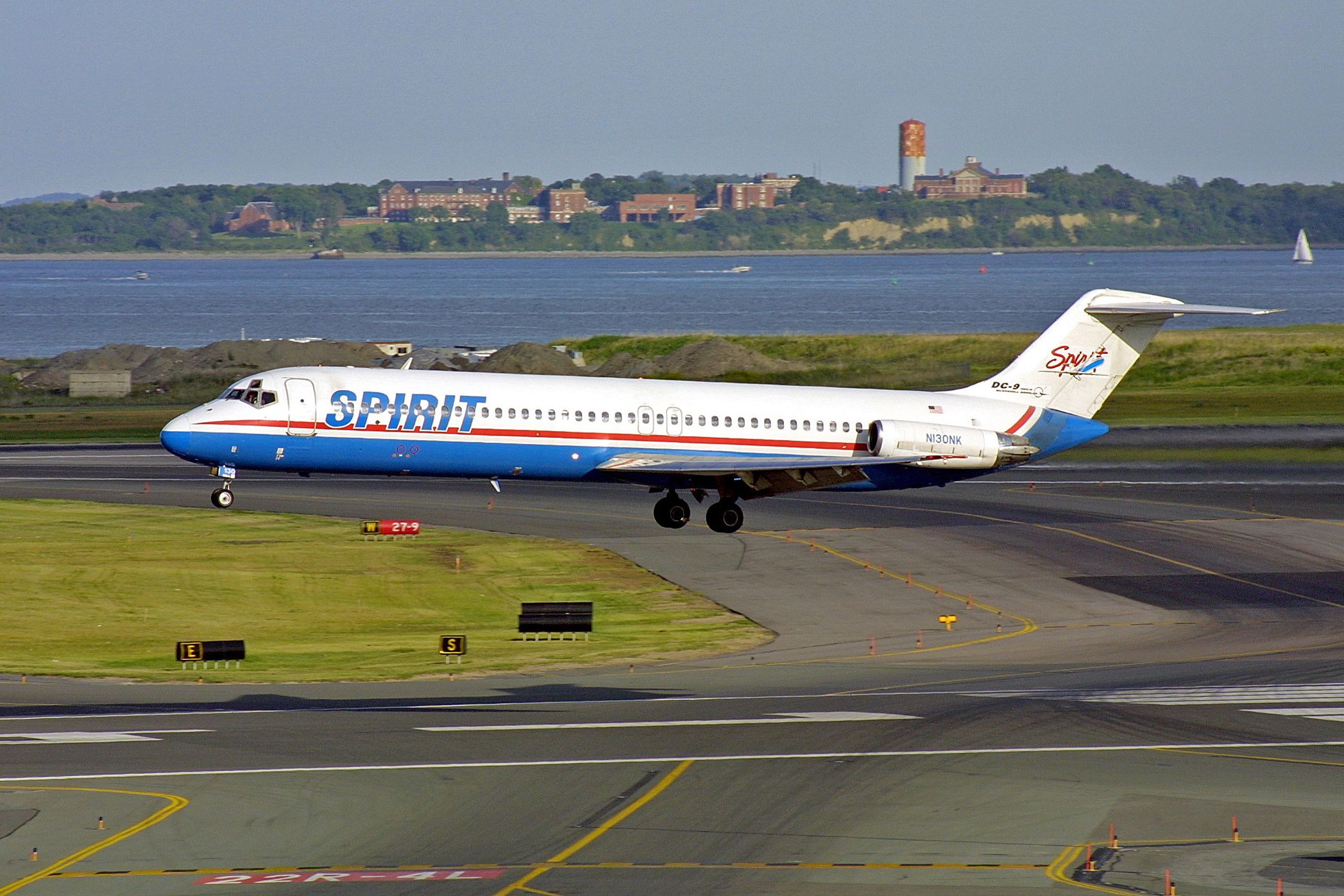 DC-9 White Lover