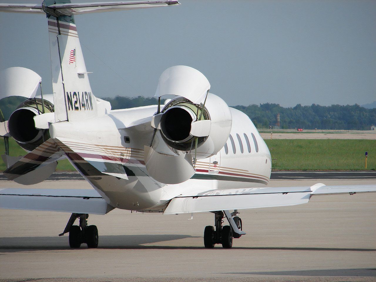 The_Learjet_60_(354062661)