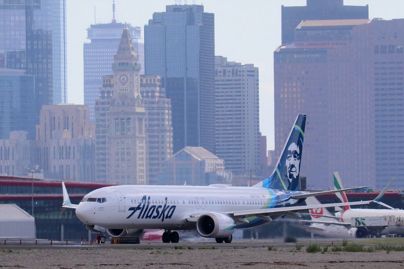 Alaska Airlines 737 MAX 9 (1)