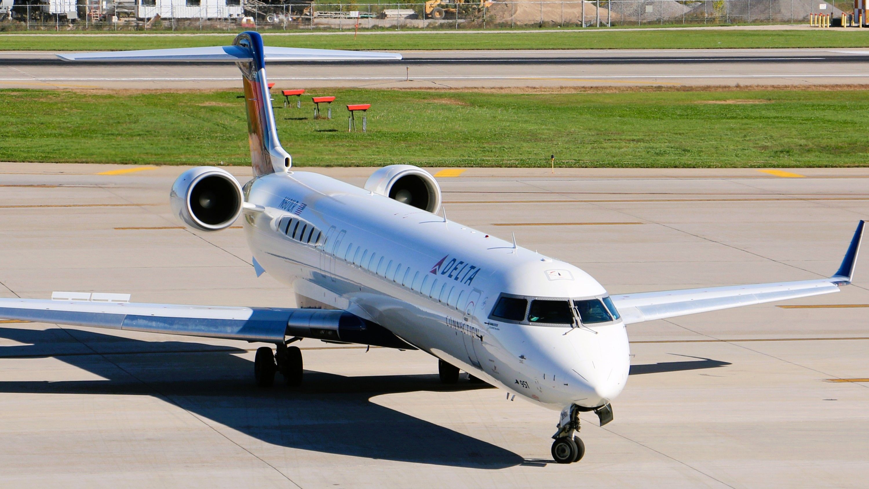Delta Air Lines To Resume Bombardier CRJ900 Flights Between Raleigh-Durham & Indianapolis