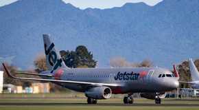 Hamilton to Australia Jetstar1