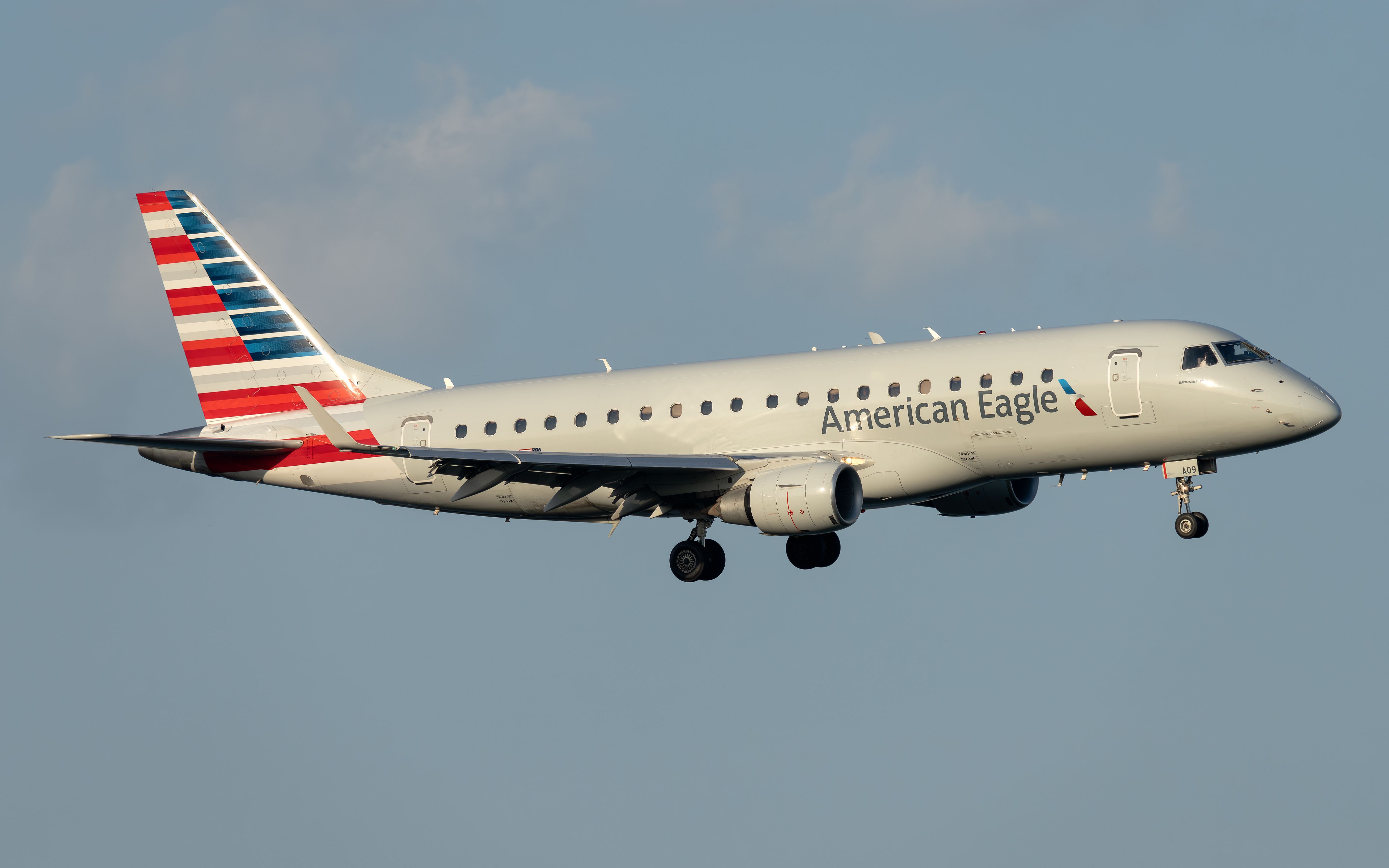 American Airlines' Regional Operation Expands With 33 New Embraer E175s