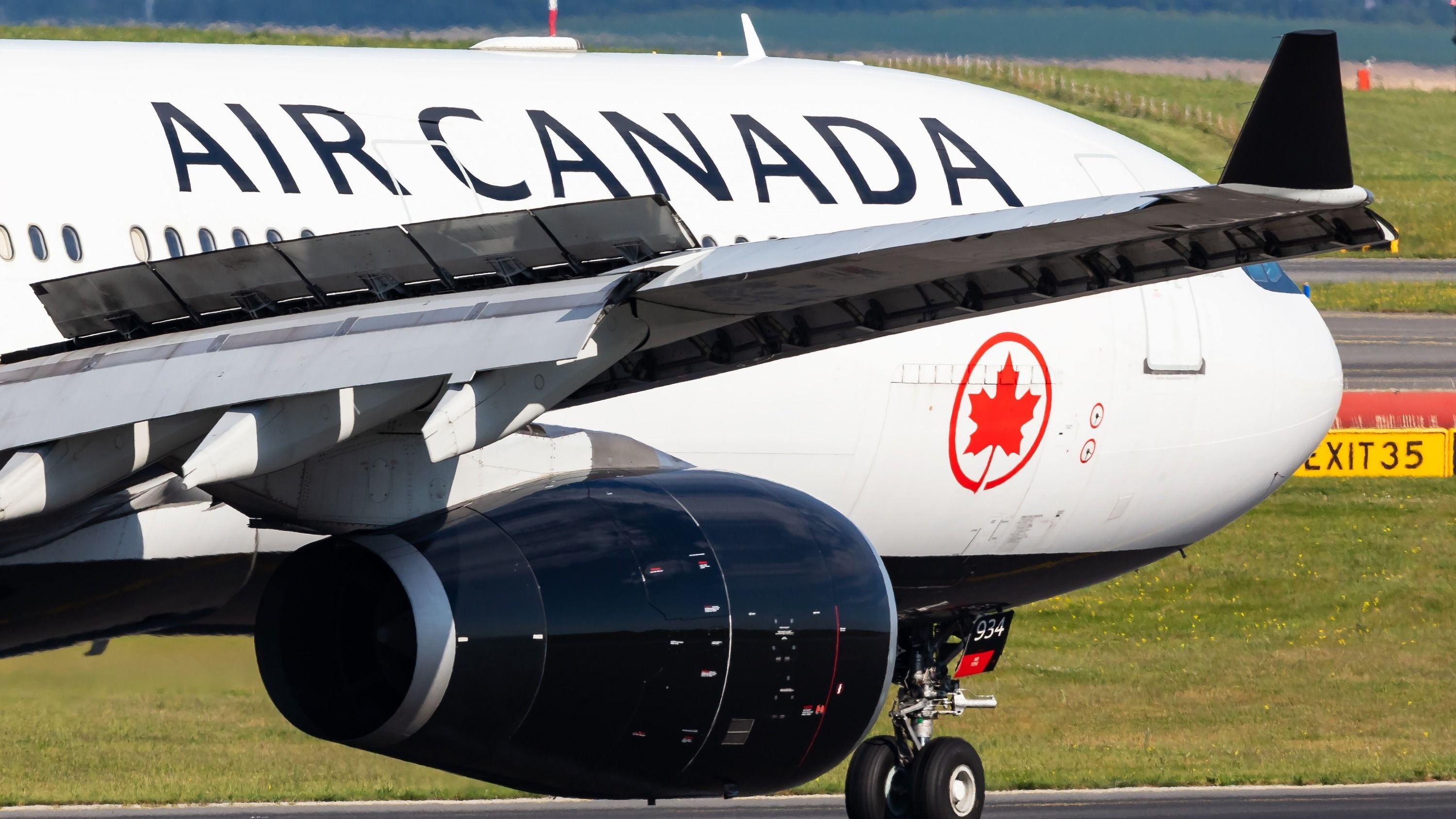 Up To 96% Occupancy: This Was The Best Performing US-Canada Flight In Q1