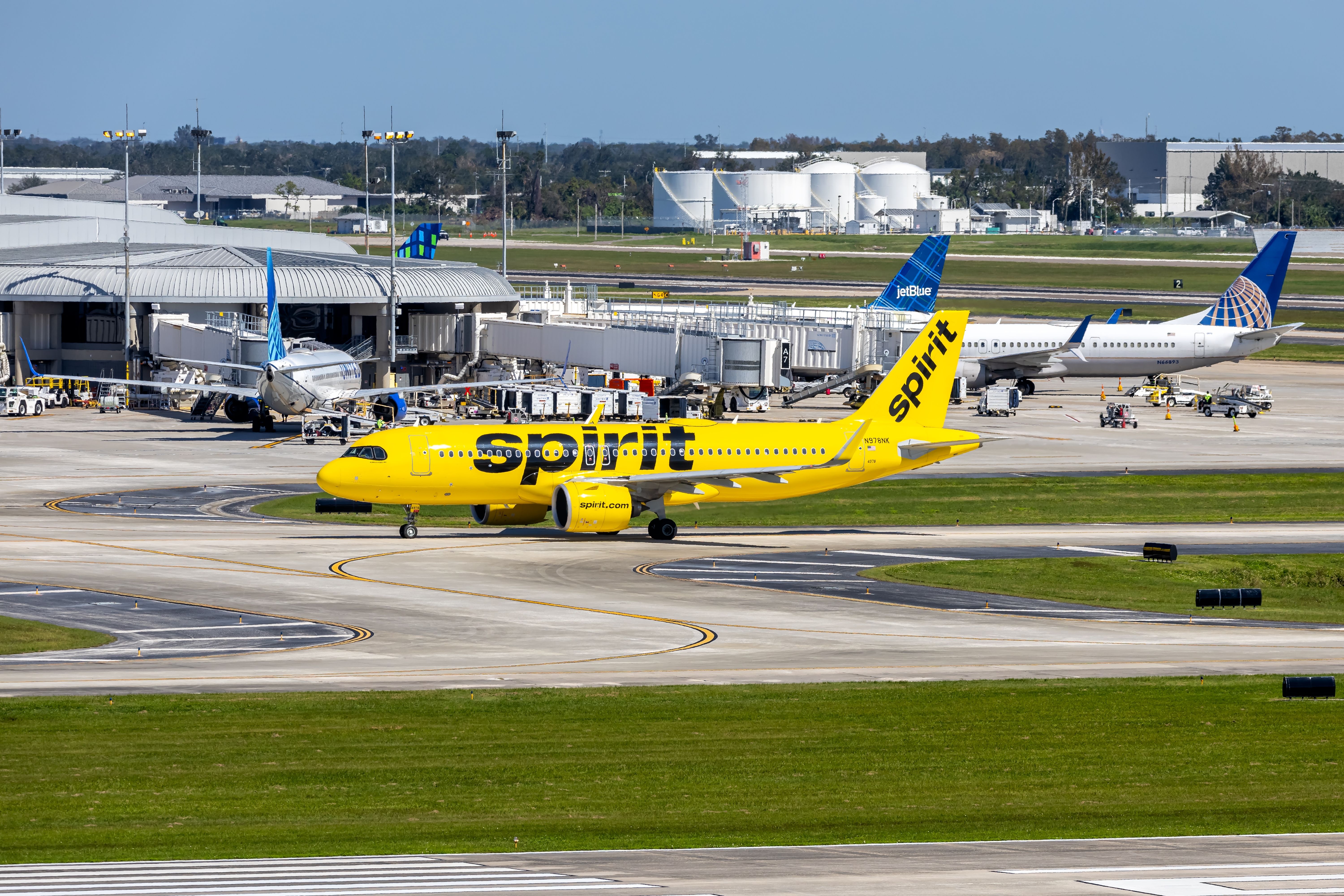 Spirit A320neo Taxiing In Tampa