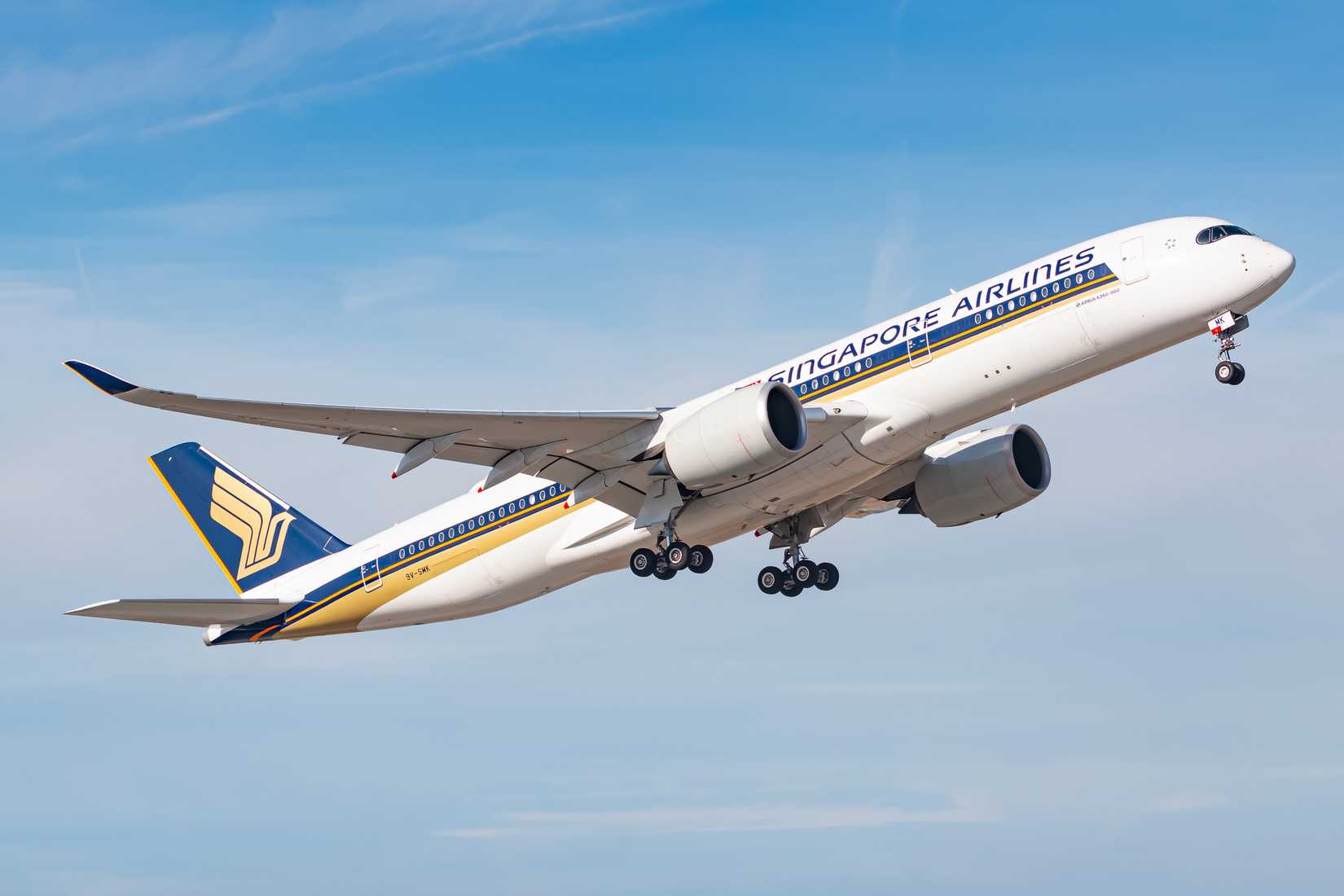 Singapore Airlines A350 shutterstock_1681546210