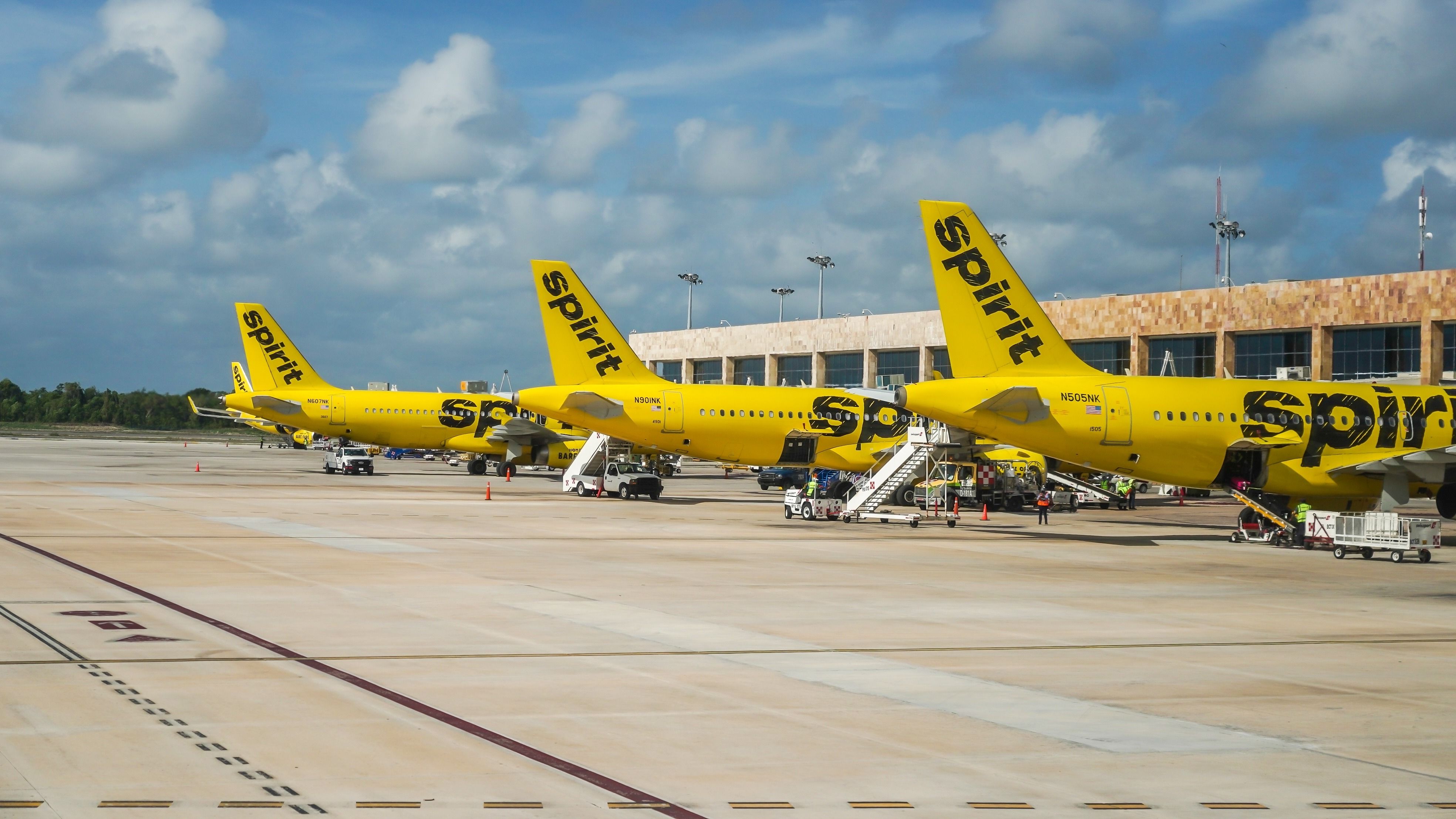 spirit-airlines-aircraft-at-cun-shutterstock_2270944871.jpg