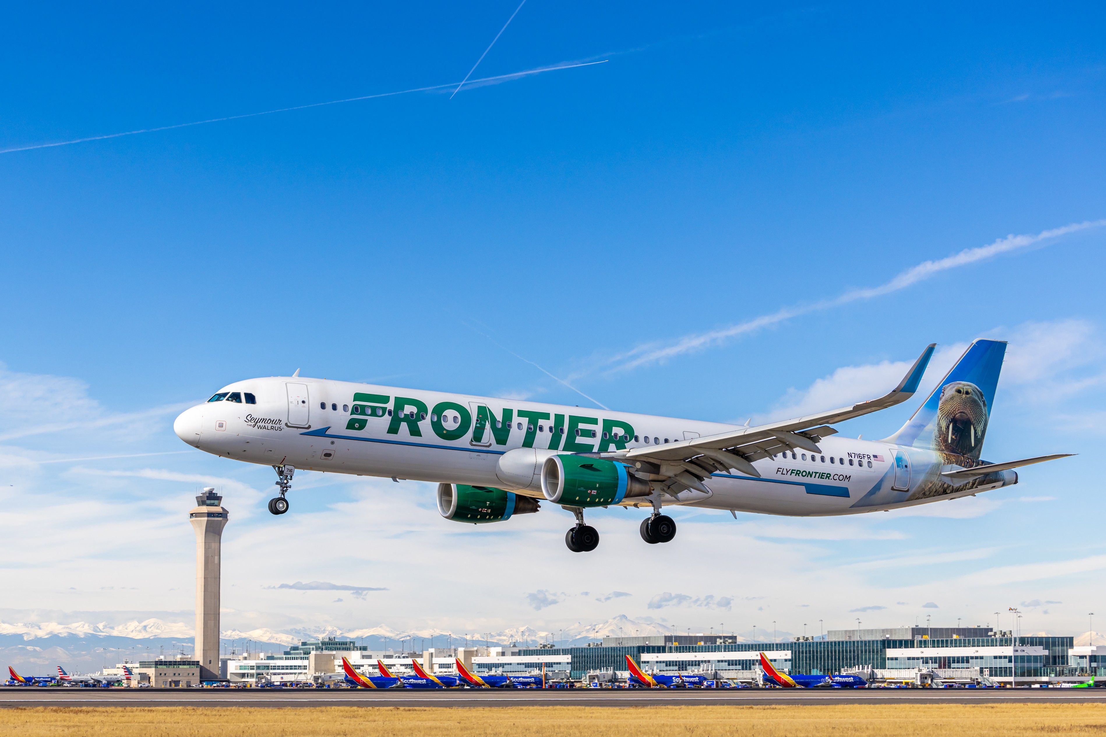 012524_airfield_airlines_faa_tower_frontier-005