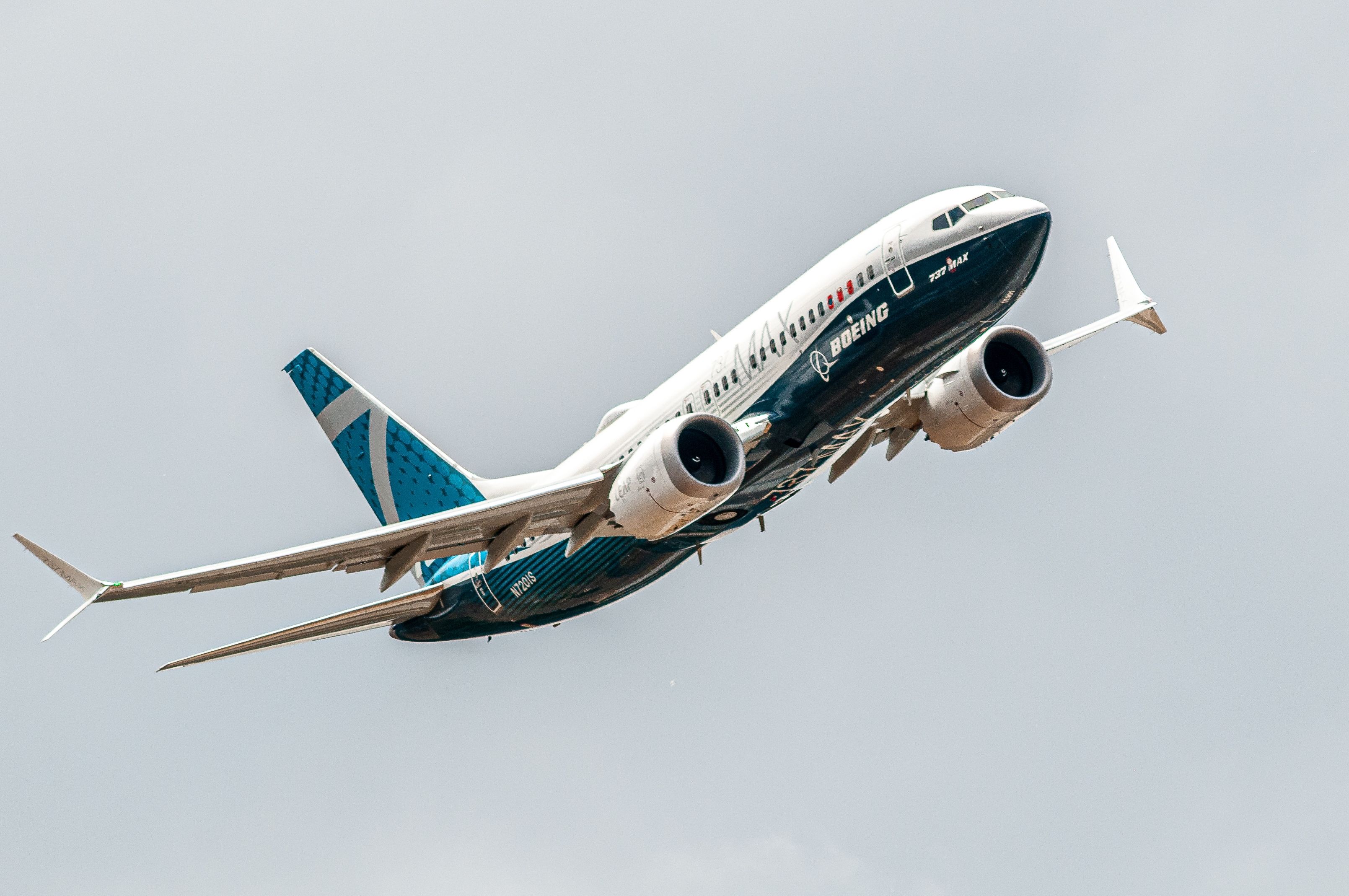 Boeing 737-7 MAX displaying at the Farnborough International Airshow in 2018.