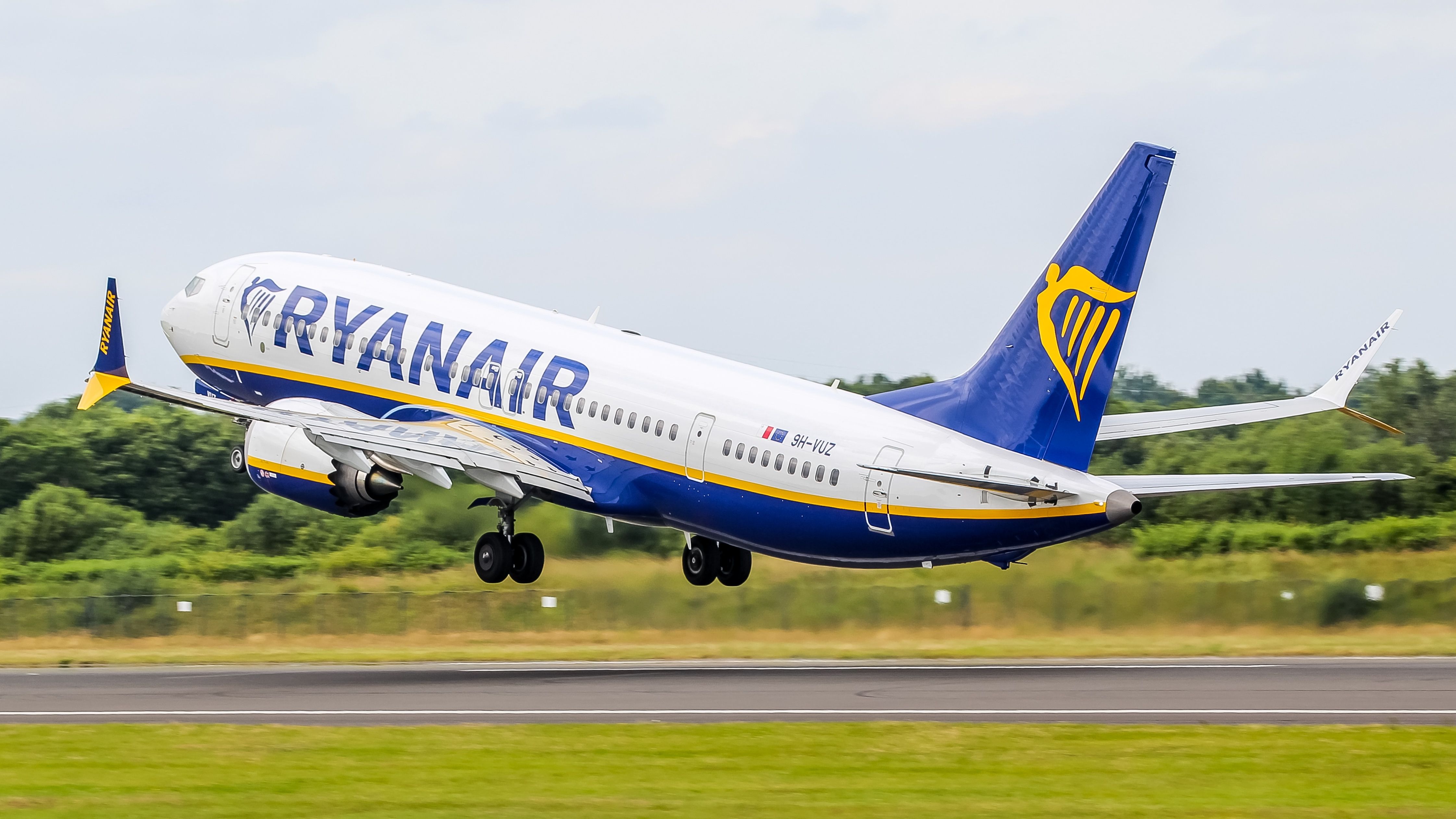 Ryanair Boeing 737 MAX 8 aircraft 