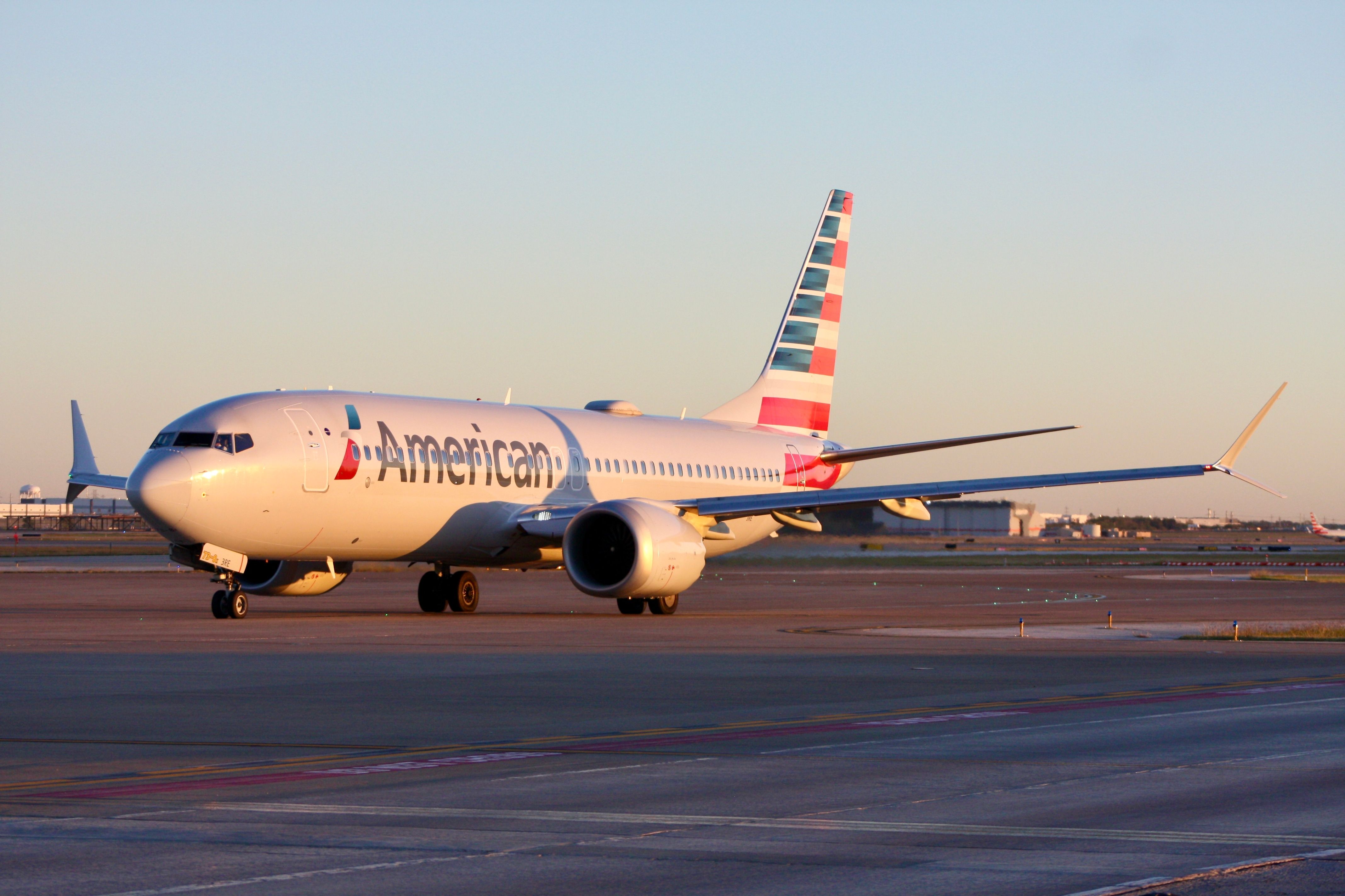 The Boeing 767 vs The Boeing 777 - What's The Difference?