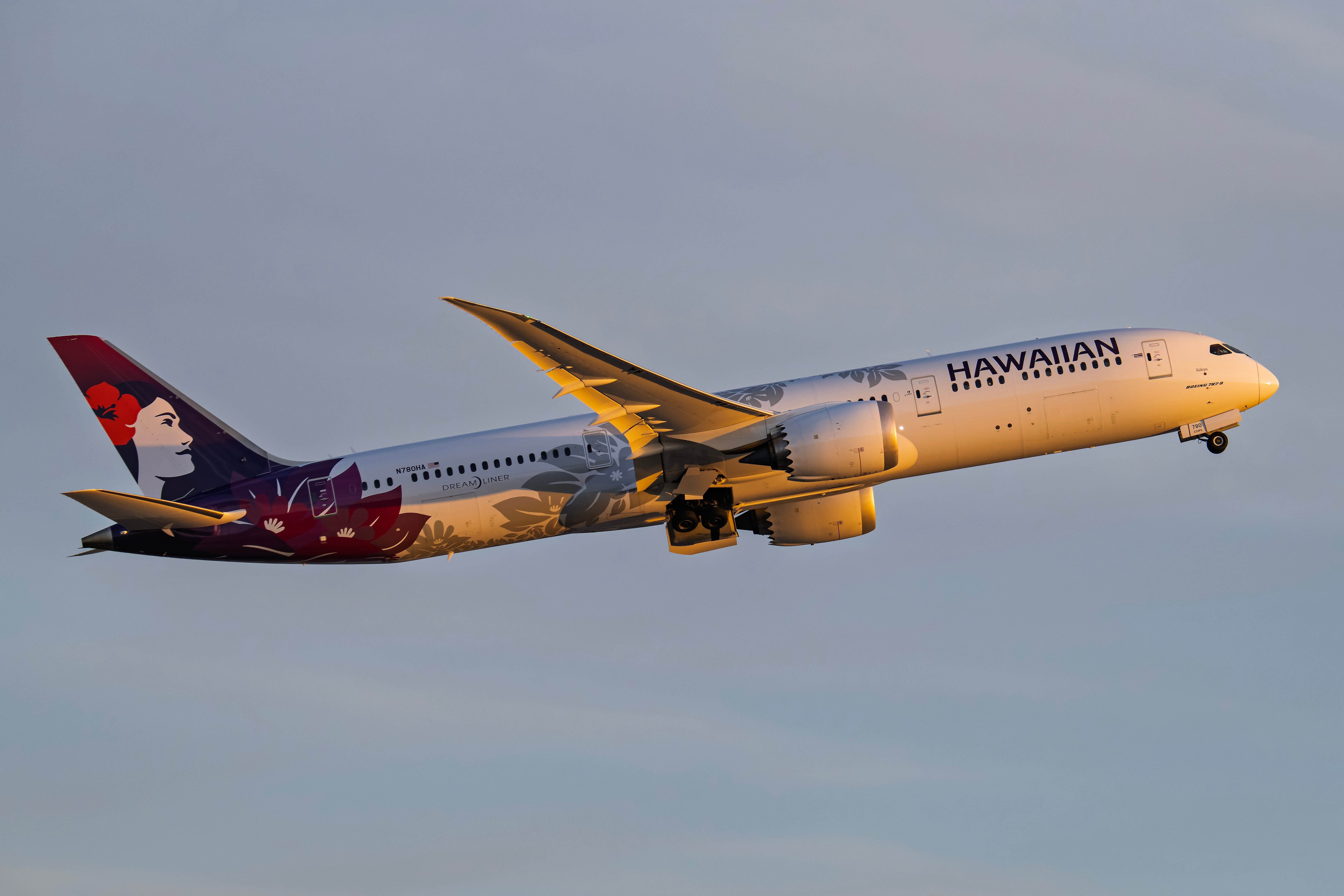 Hawaiian Airlines Upgrades Seattle-Tokyo Route with