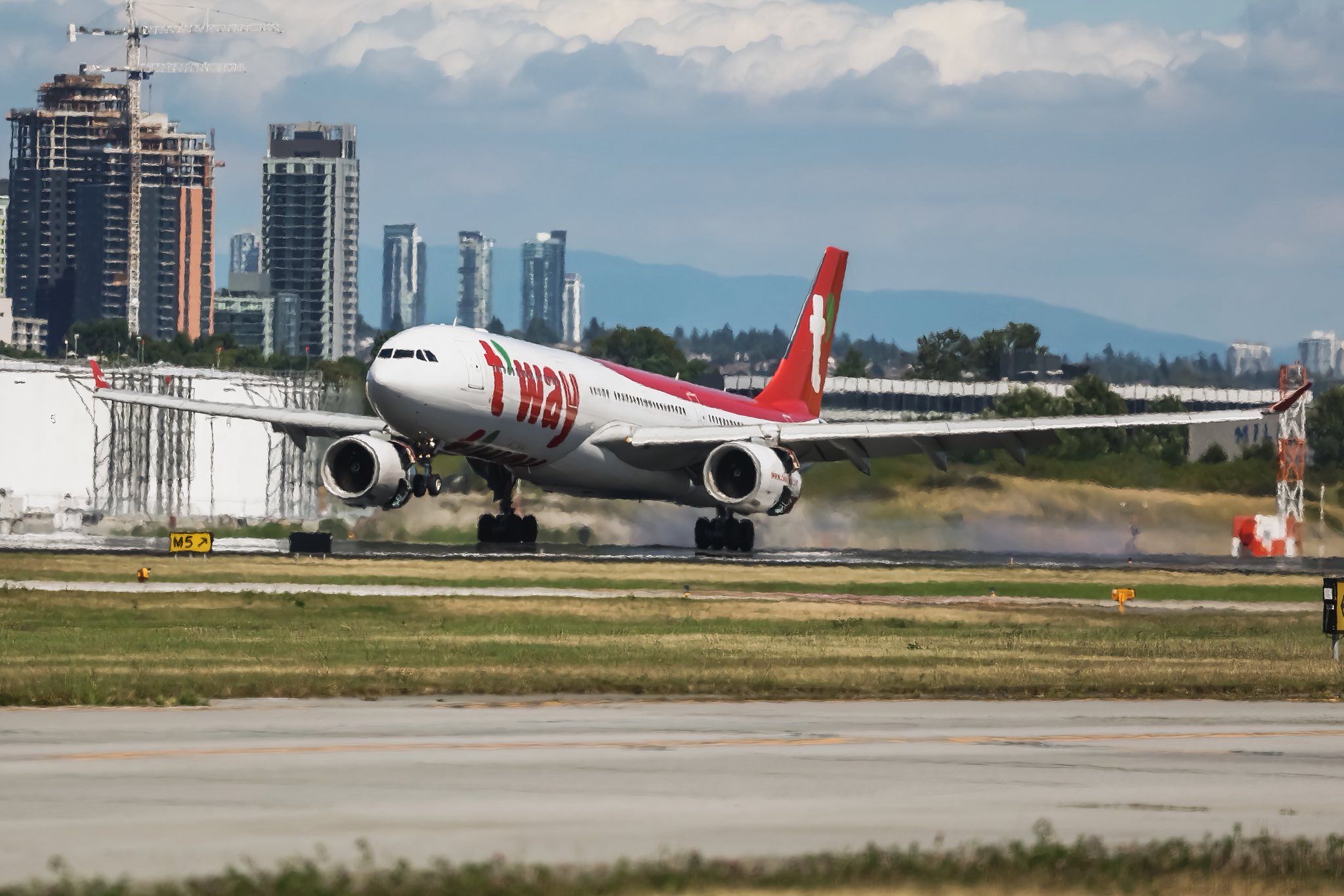 TW ICN-YVR