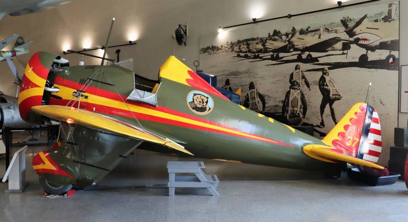 032408sda001-2_Curatorial_Collection_Image