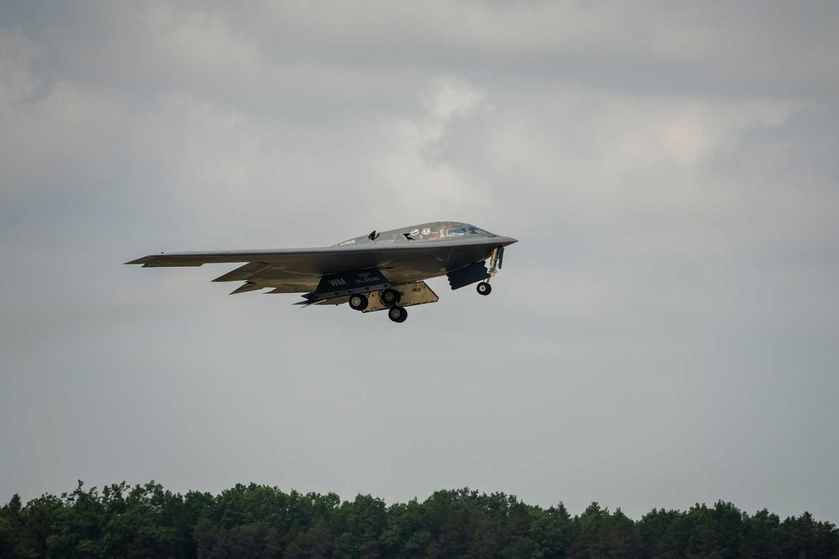 A B-2 Spirit stealth bomber assigned to Whiteman Air Force Base takes off from Oscoda, Michigan, Aug. 5, 2025.