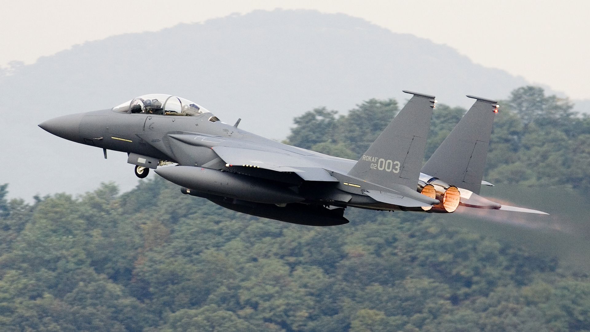 3,200 Employees Walk Out at Major Defense Sites