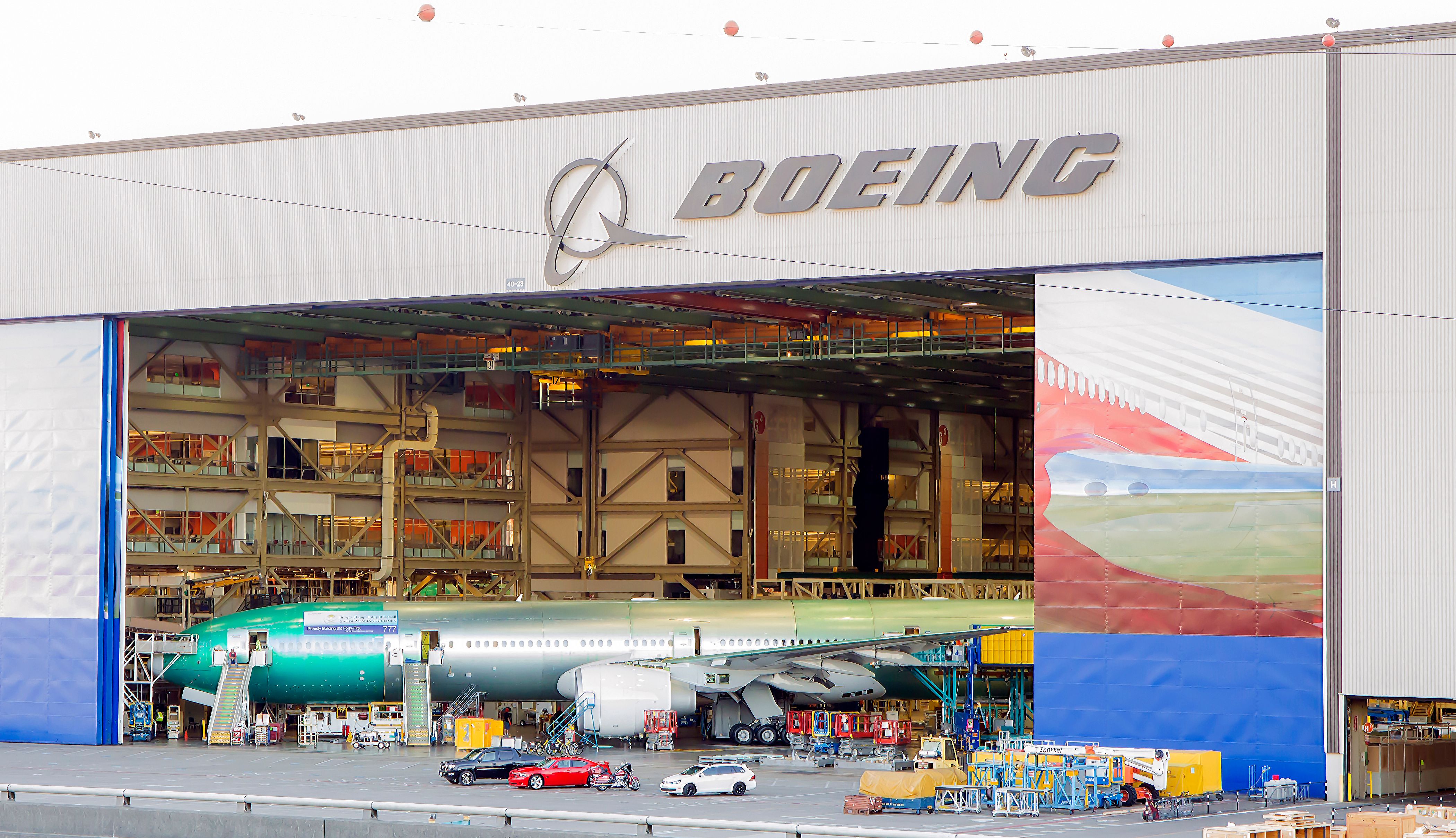 Boeing factory with 777 in production 