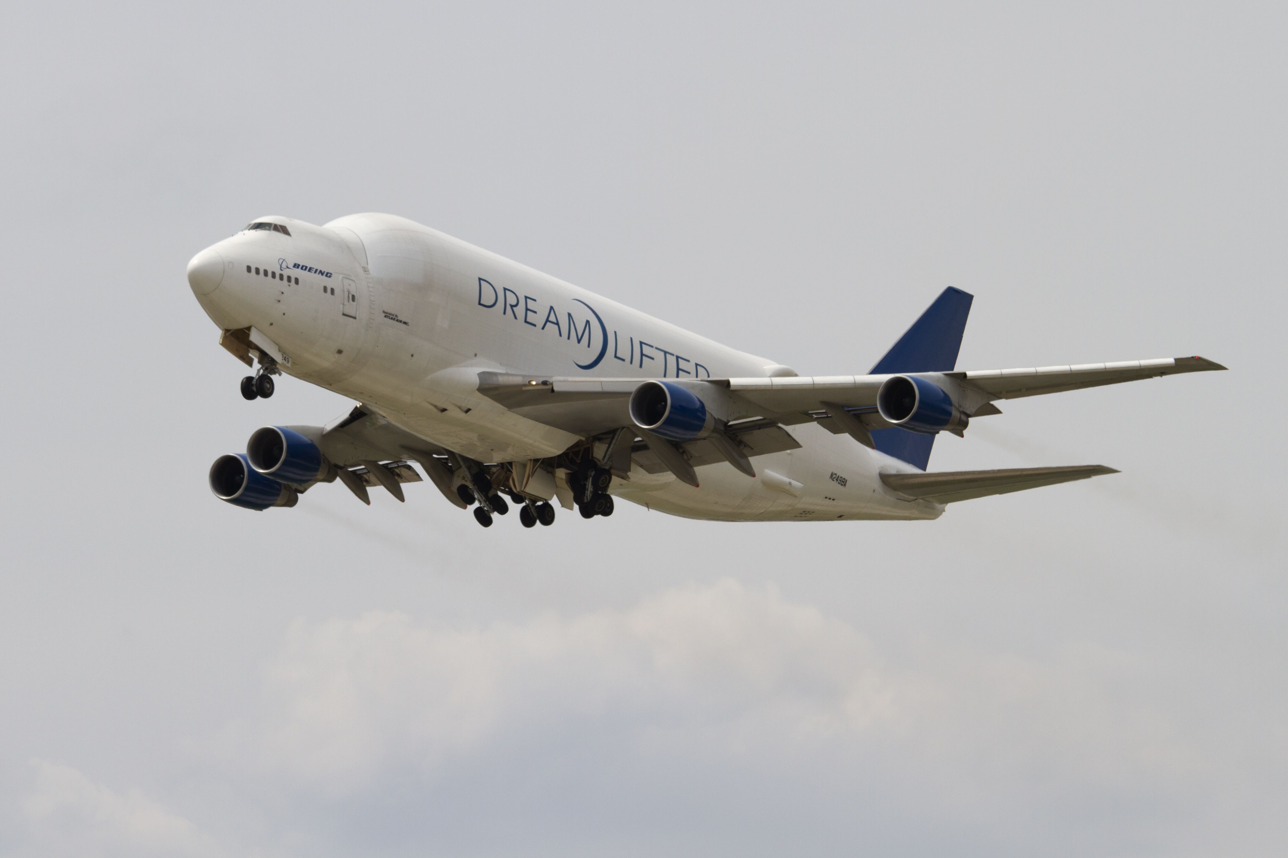 Boeing Dreamlifter in the sky 