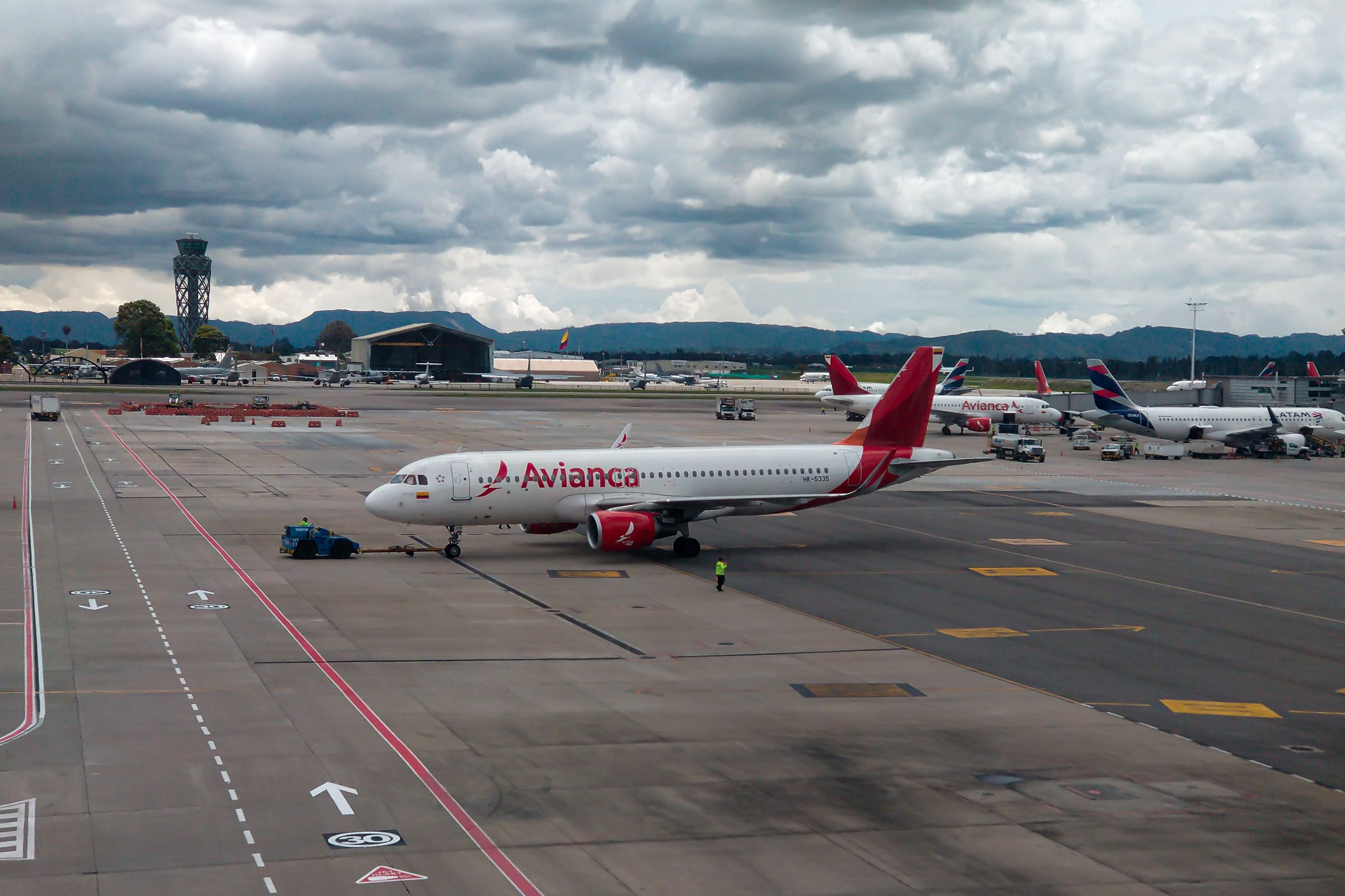 Air Traffic Controllers Suspended After Teenager Interacts With Departing Aircraft