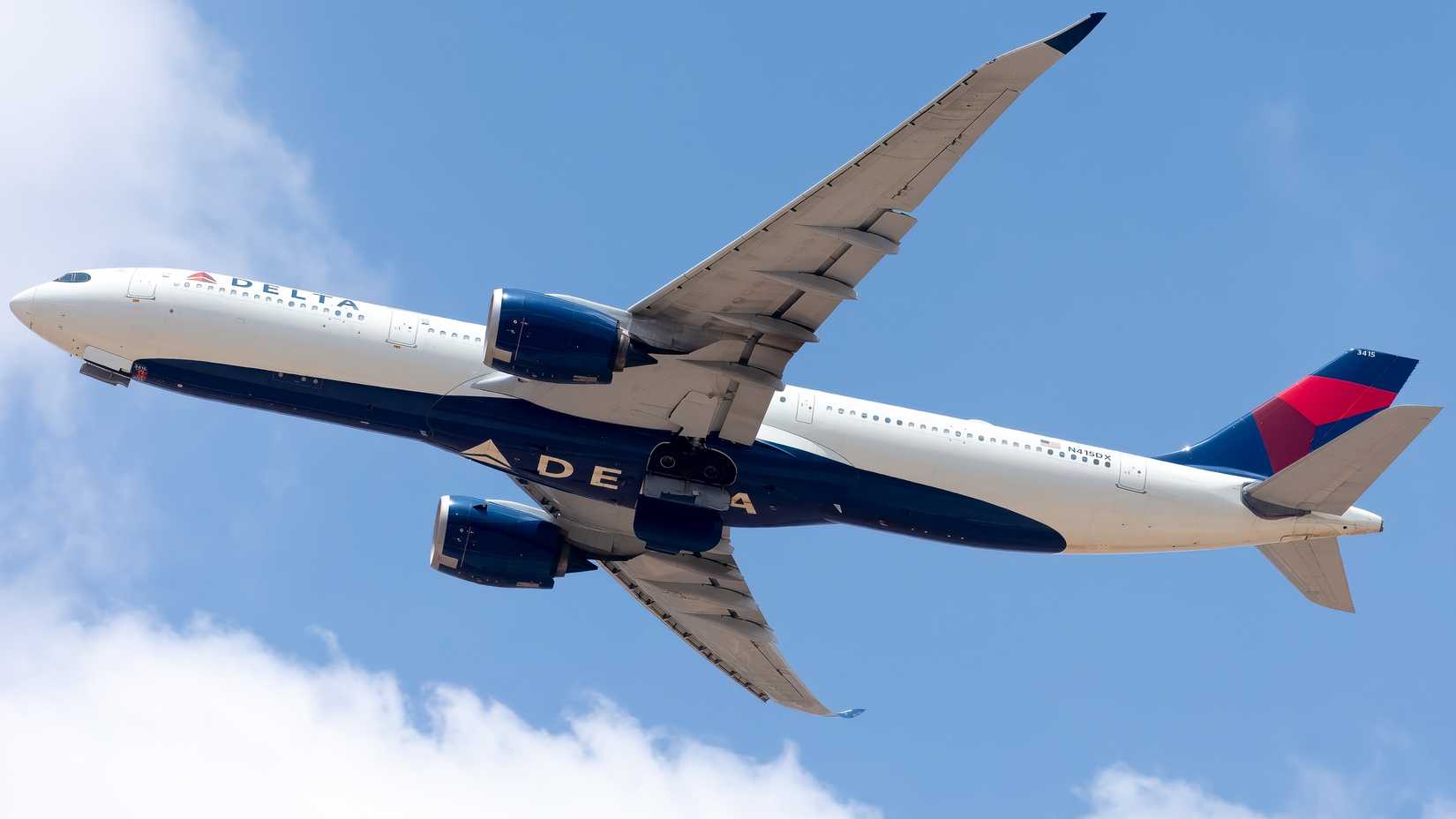 Delta Air Lines Aircraft 