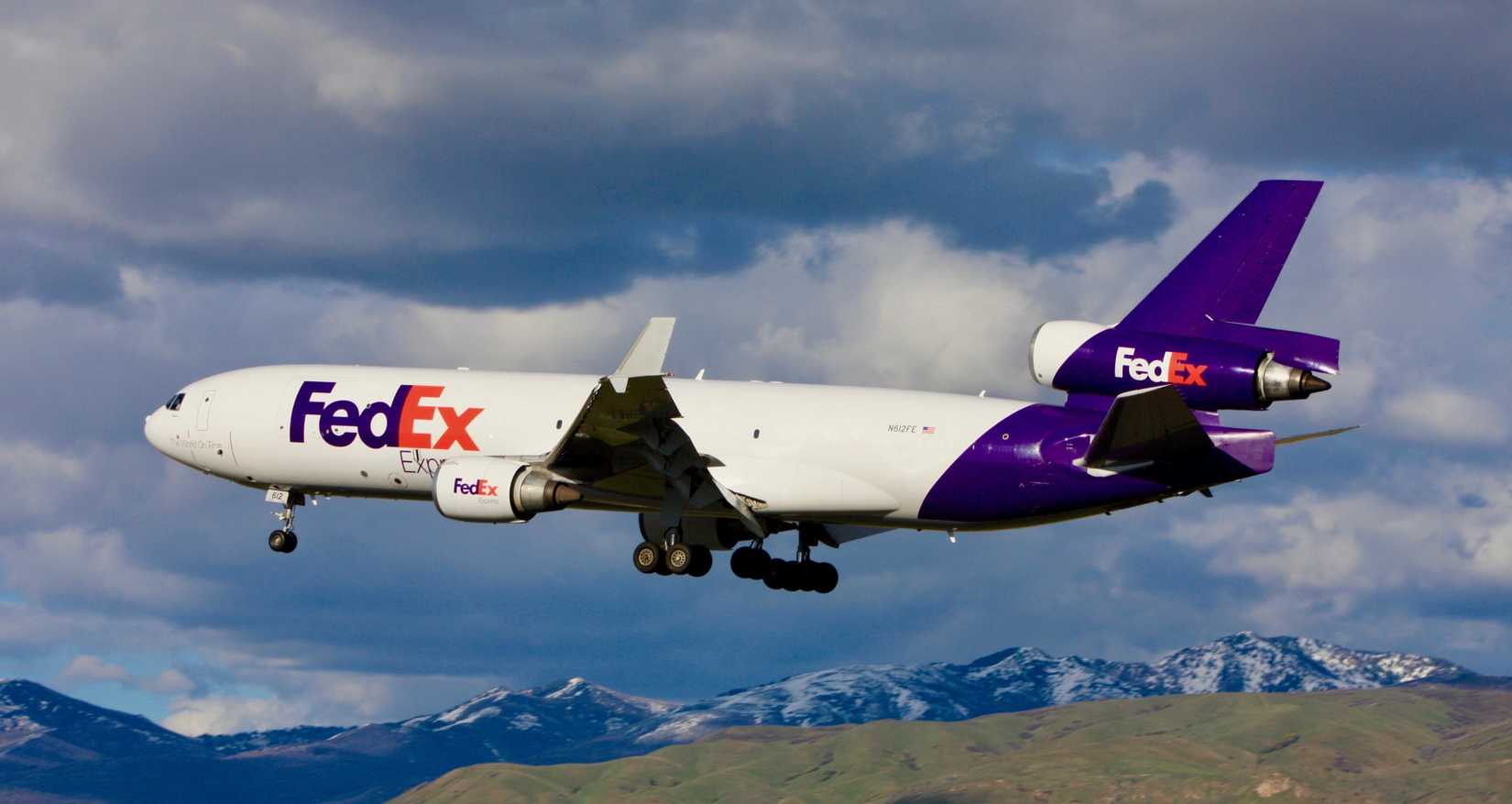 FedEx MD-11 
